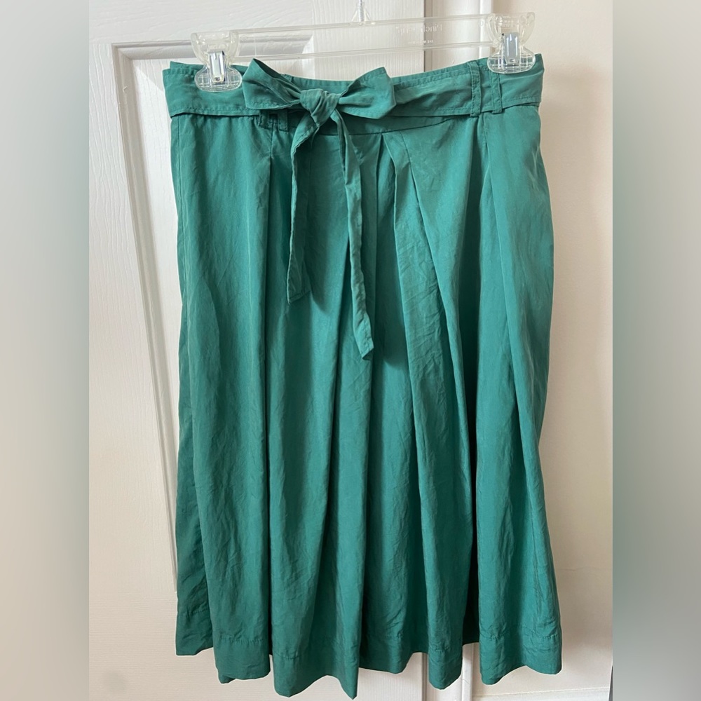 Zara midi green skirt size M